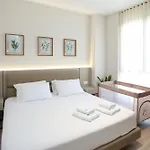 Taushani Apartment, *