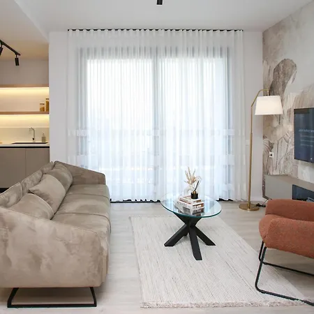 Taushani Apartment, *