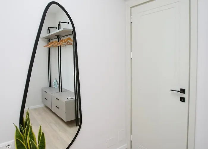 Taushani Apartment, *