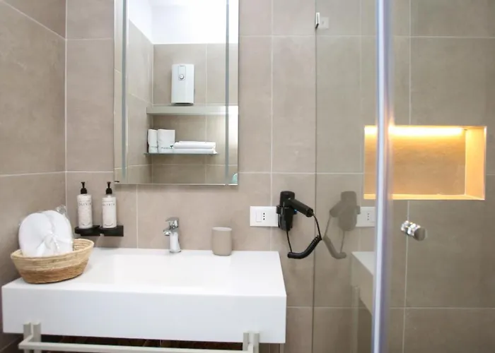 Taushani Apartment, Appartement